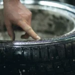 بنشر تصليح إطارات في الفراونية